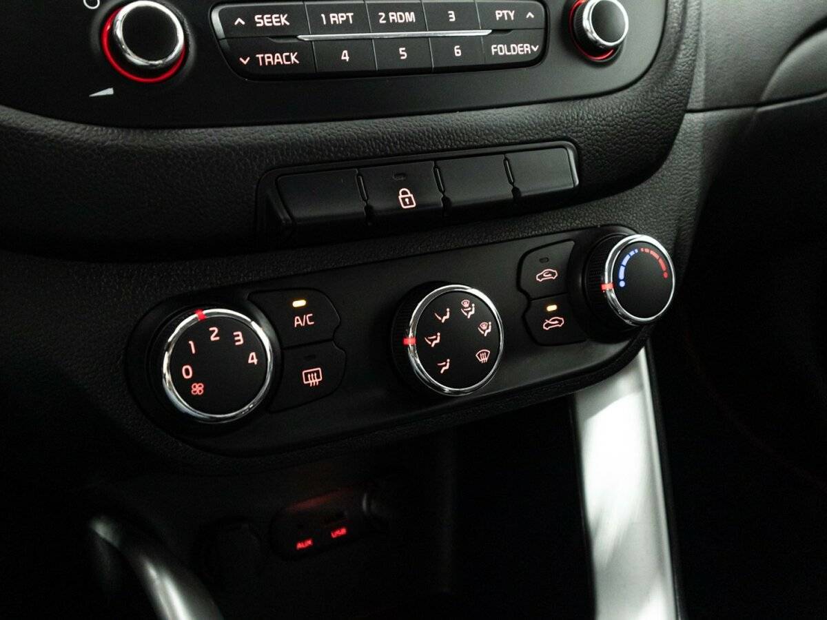 Киа Сид б/у, 2013, Механическая. Фото: #15