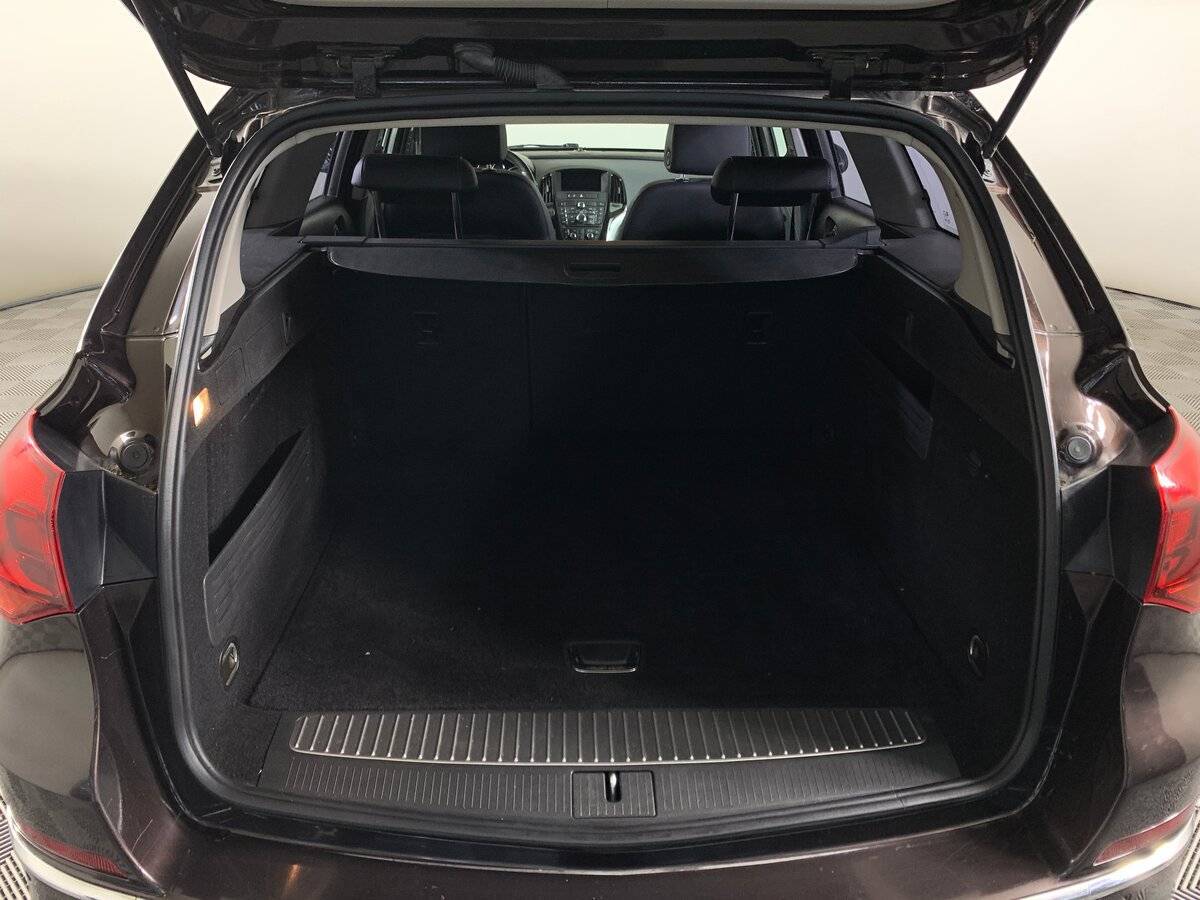 Опель Астра б/у, 2014, Автоматическая. Фото: #18