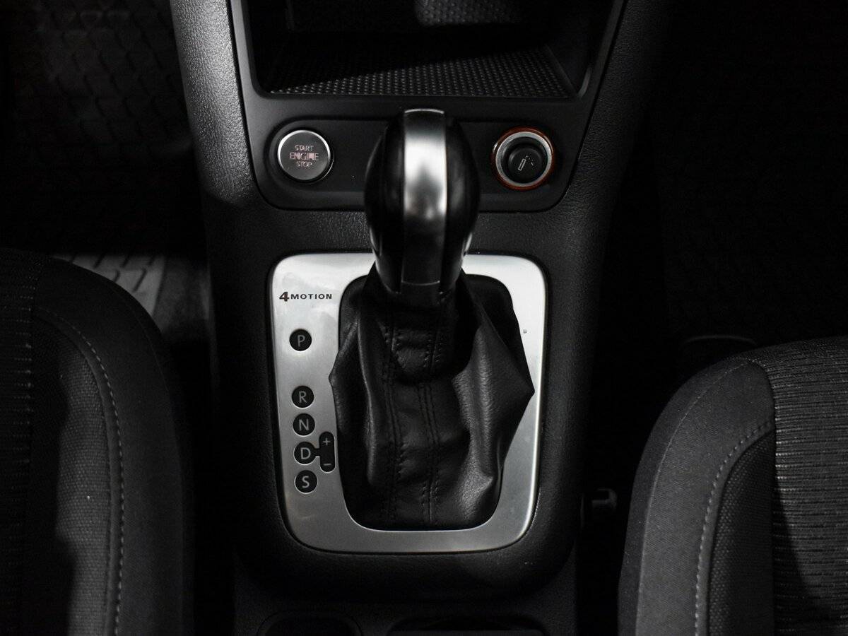 Volkswagen Tiguan б/у, 2013, Автоматическая. Фото: #9