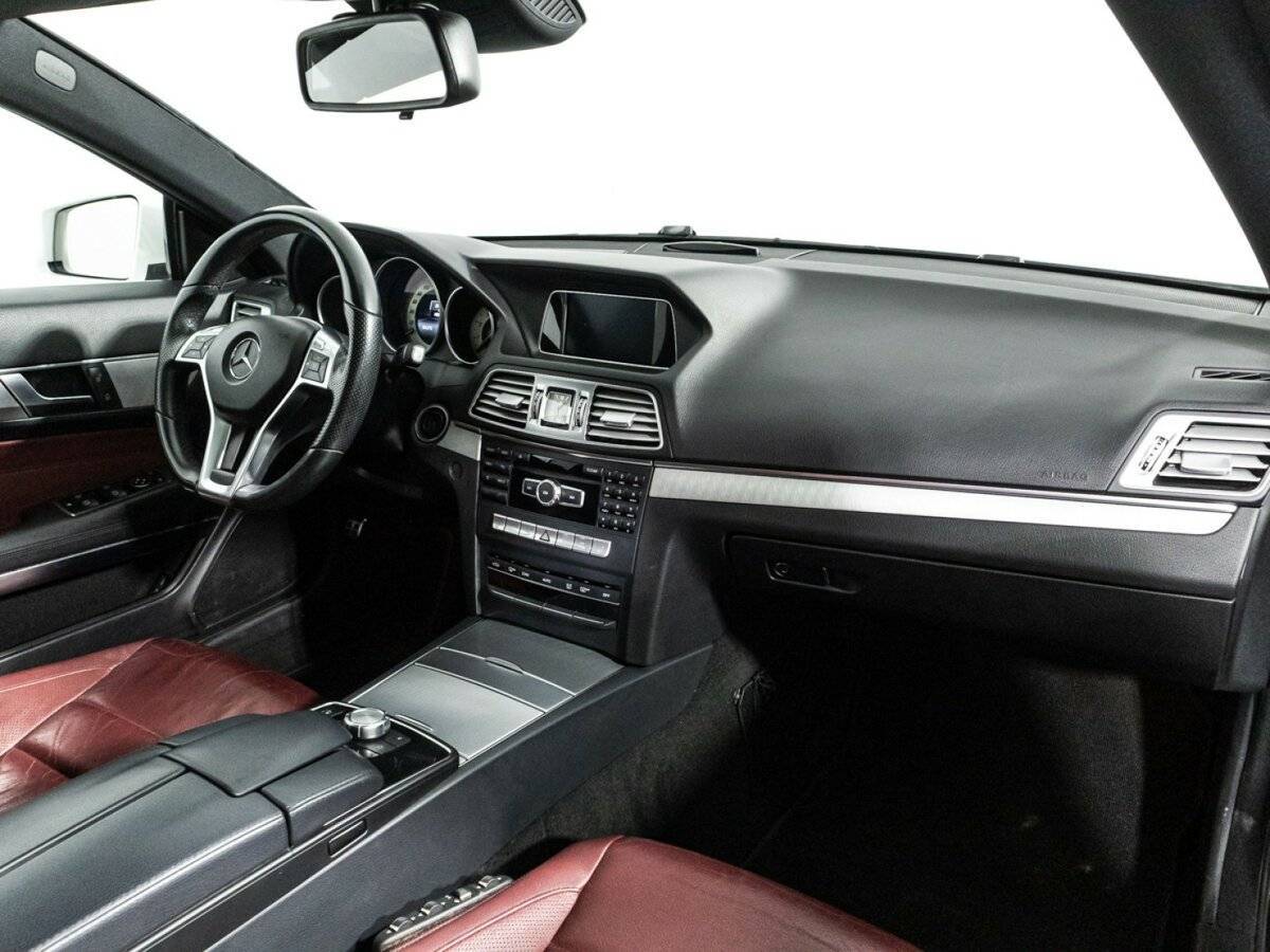 Мерседес-Бенц Е-Класс б/у, 2014, Автоматическая. Фото: #8