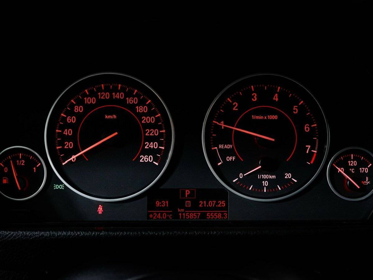 БМВ 3 серии б/у, 2017, Автоматическая. Фото: #10