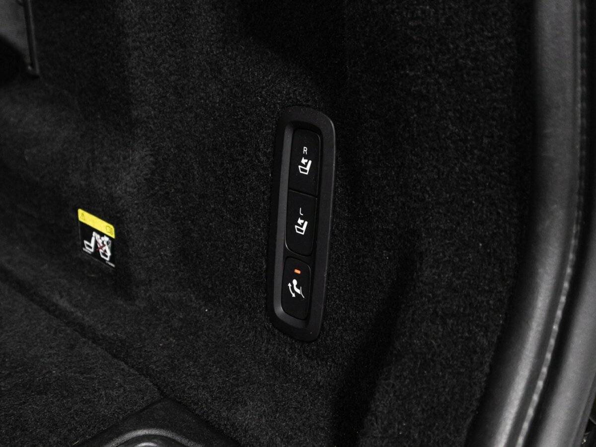 Volvo XC60 б/у, 2018, Автоматическая. Фото: #16