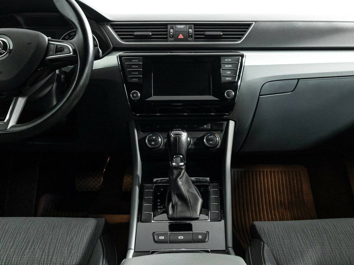 Skoda Superb б/у, 2015, Роботизированная. Фото: #13