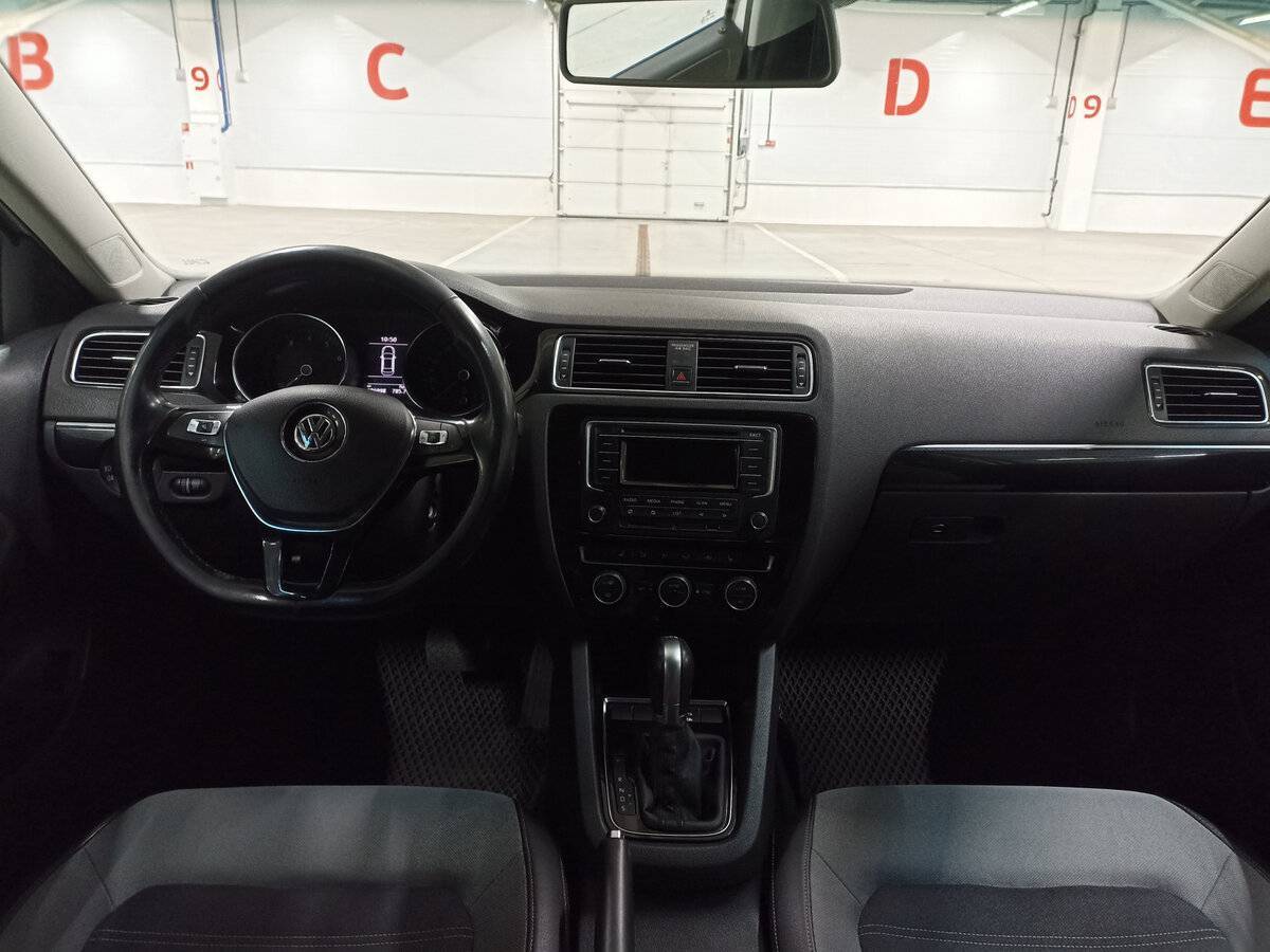 Volkswagen Jetta б/у, 2015, Роботизированная. Фото: #13