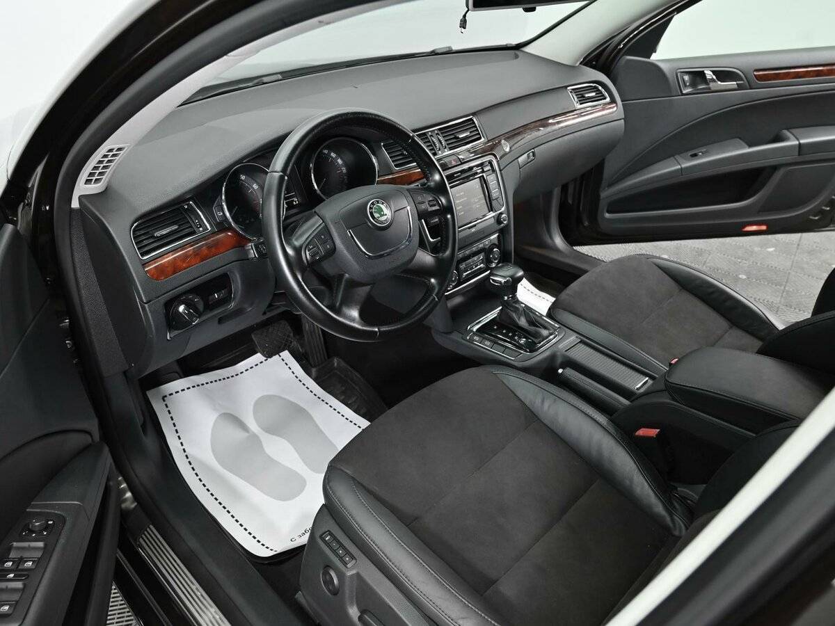 Skoda Superb б/у, 2012, Роботизированная. Фото: #6