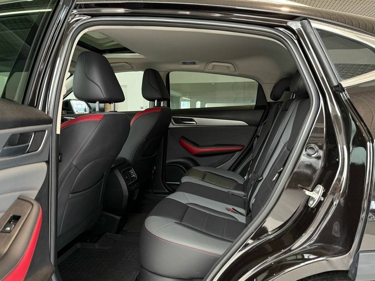 Хавал Ф7-икс б/у, 2023, Роботизированная. Фото: #16