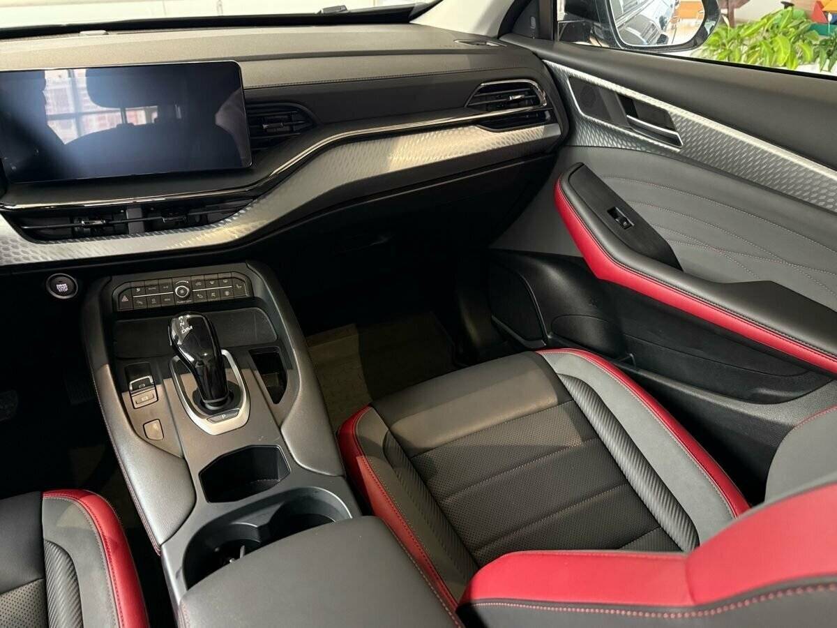 Хавал Ф7-икс б/у, 2023, Роботизированная. Фото: #21