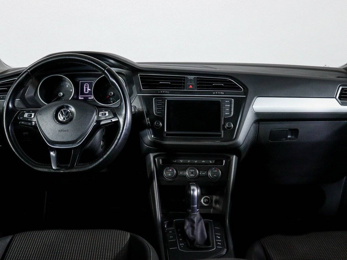 Volkswagen Tiguan б/у, 2017, Роботизированная. Фото: #11