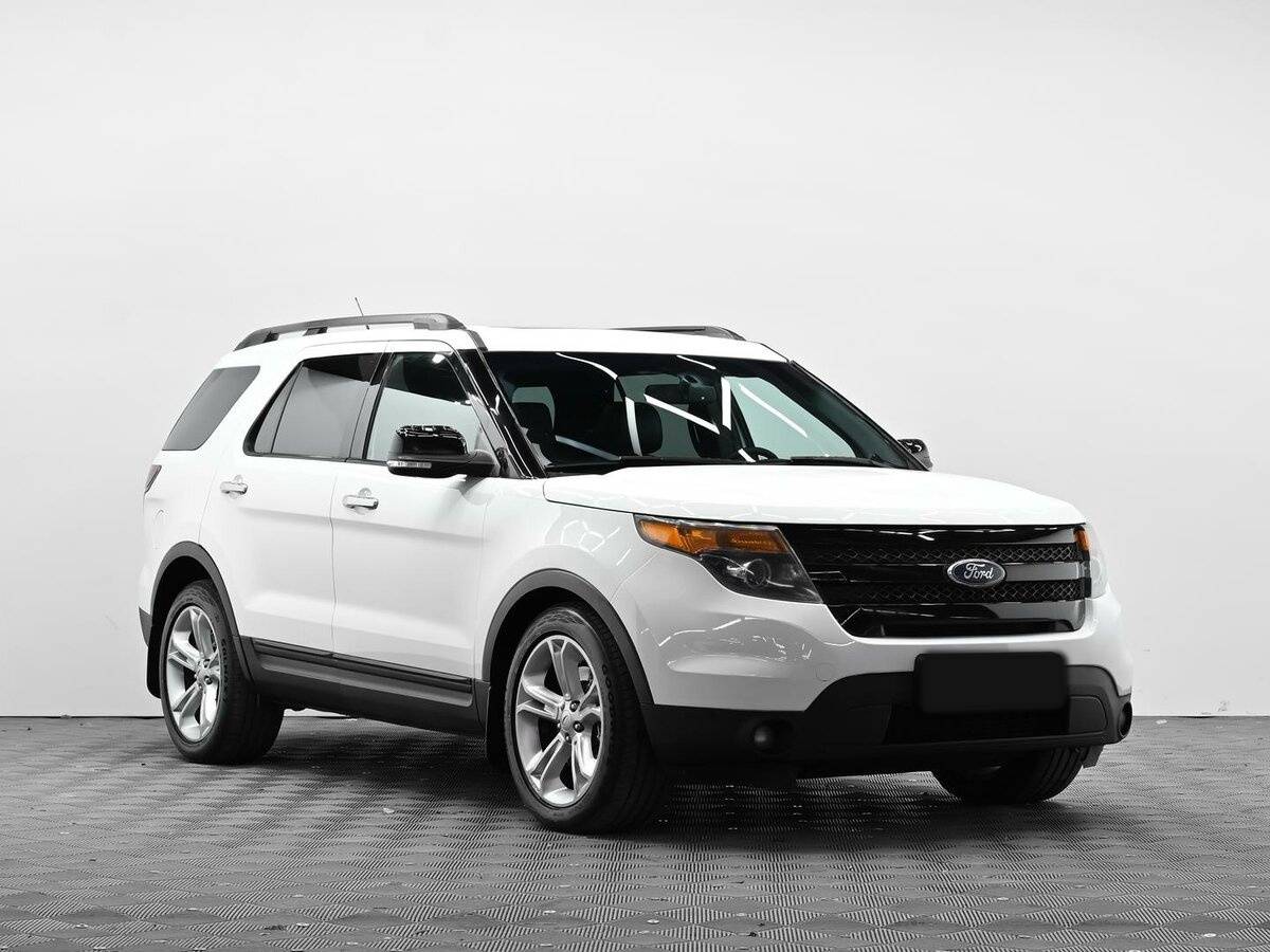 Ford Explorer б/у, 2013, Автоматическая. Фото: #1