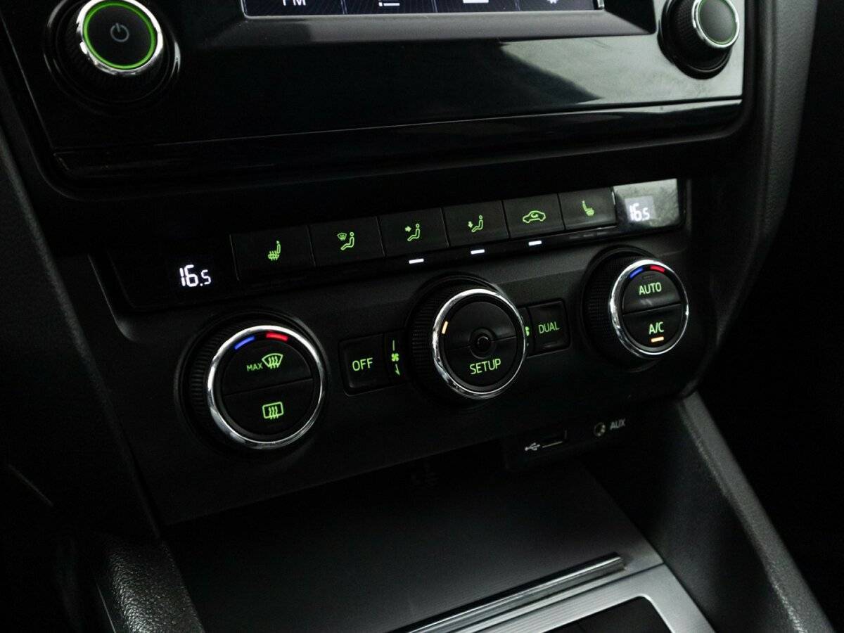 Шкода Октавия б/у, 2013, Роботизированная. Фото: #15