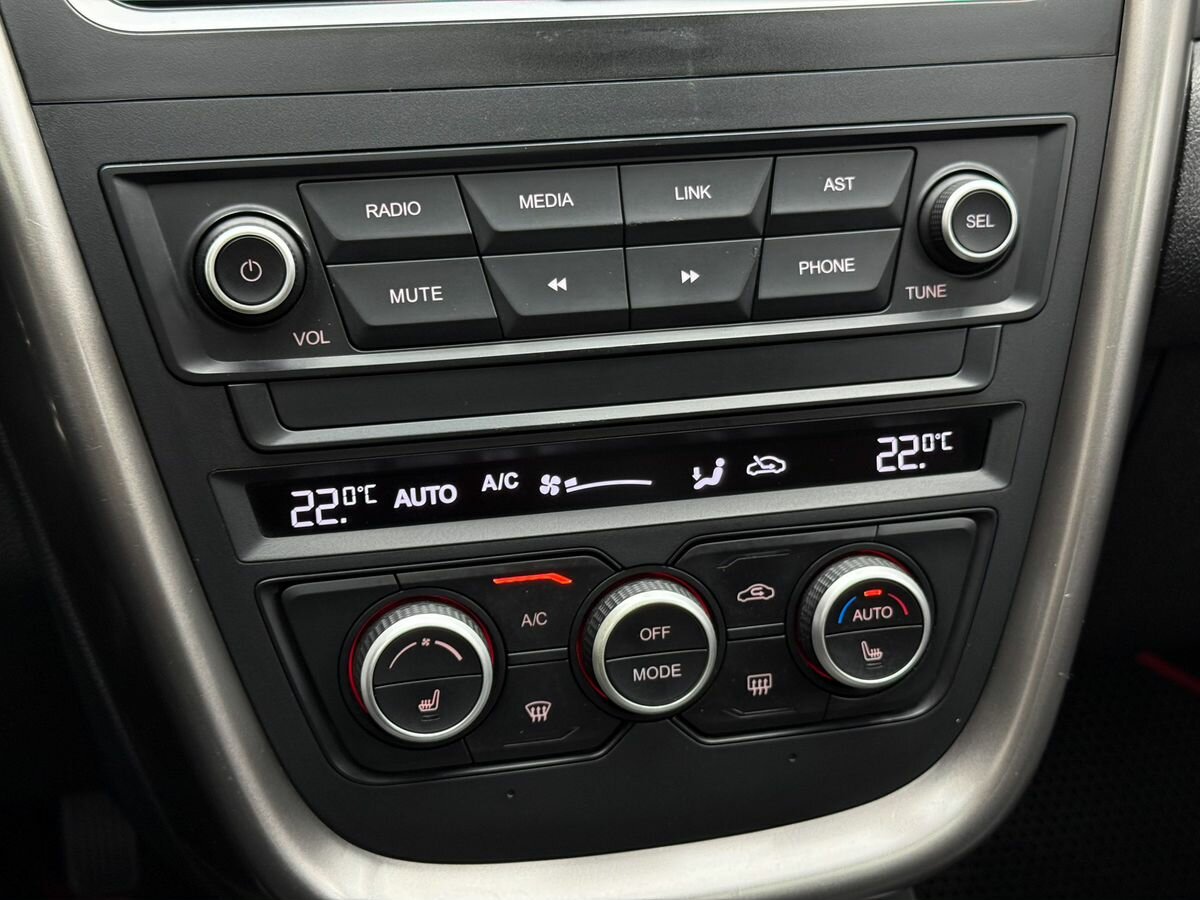 FAW Besturn X80 б/у, 2018, Механическая. Фото: #13