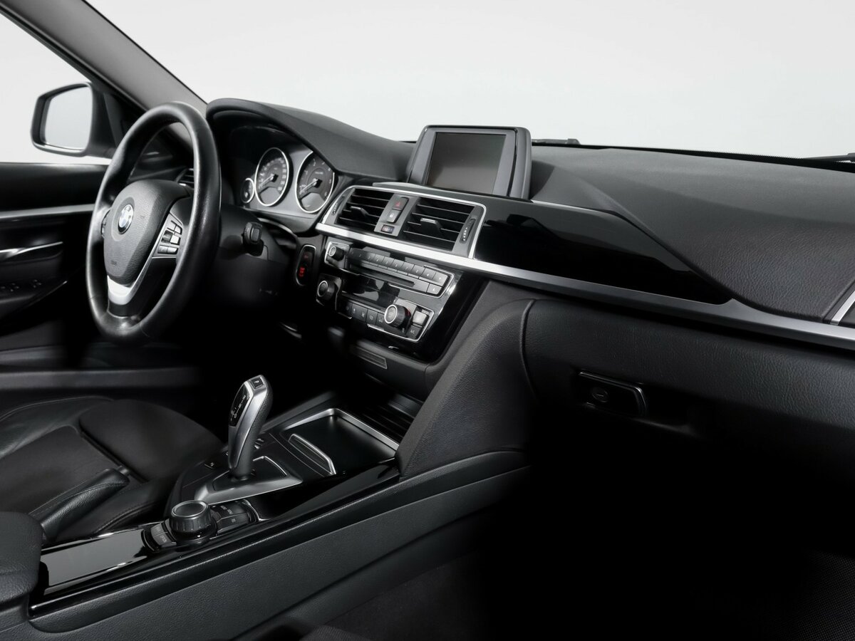 БМВ 3 серии б/у, 2016, Автоматическая. Фото: #6