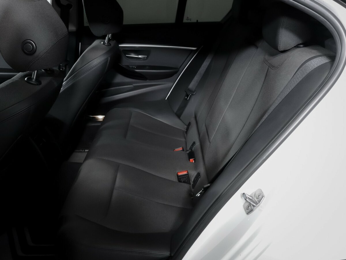 БМВ 3 серии б/у, 2016, Автоматическая. Фото: #7