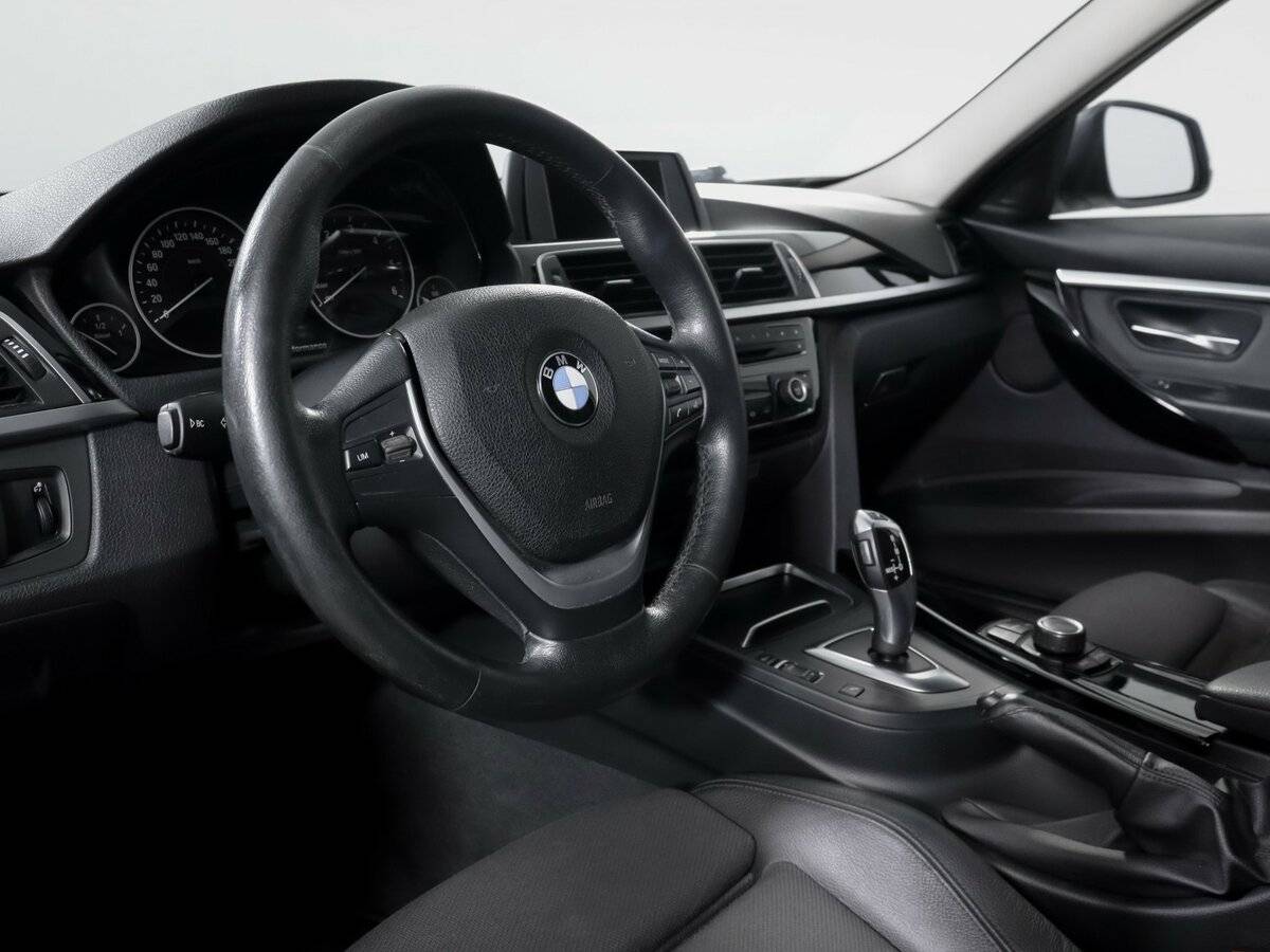 БМВ 3 серии б/у, 2016, Автоматическая. Фото: #10