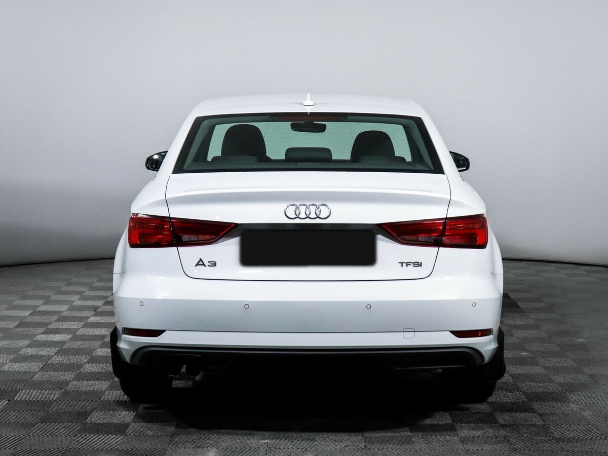 Ауди А3 б/у, 2018, Роботизированная. Фото: #4