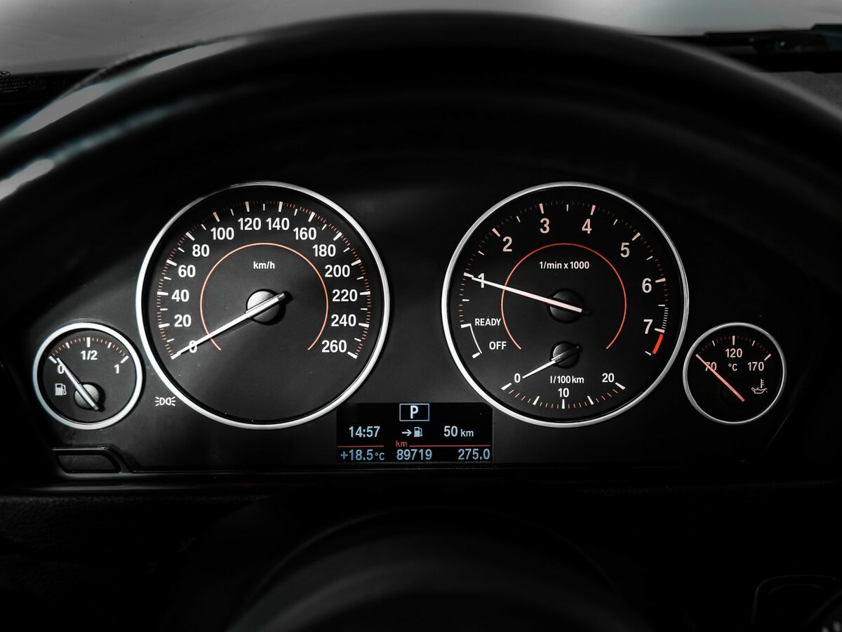 БМВ 3 серии б/у, 2017, Автоматическая. Фото: #9