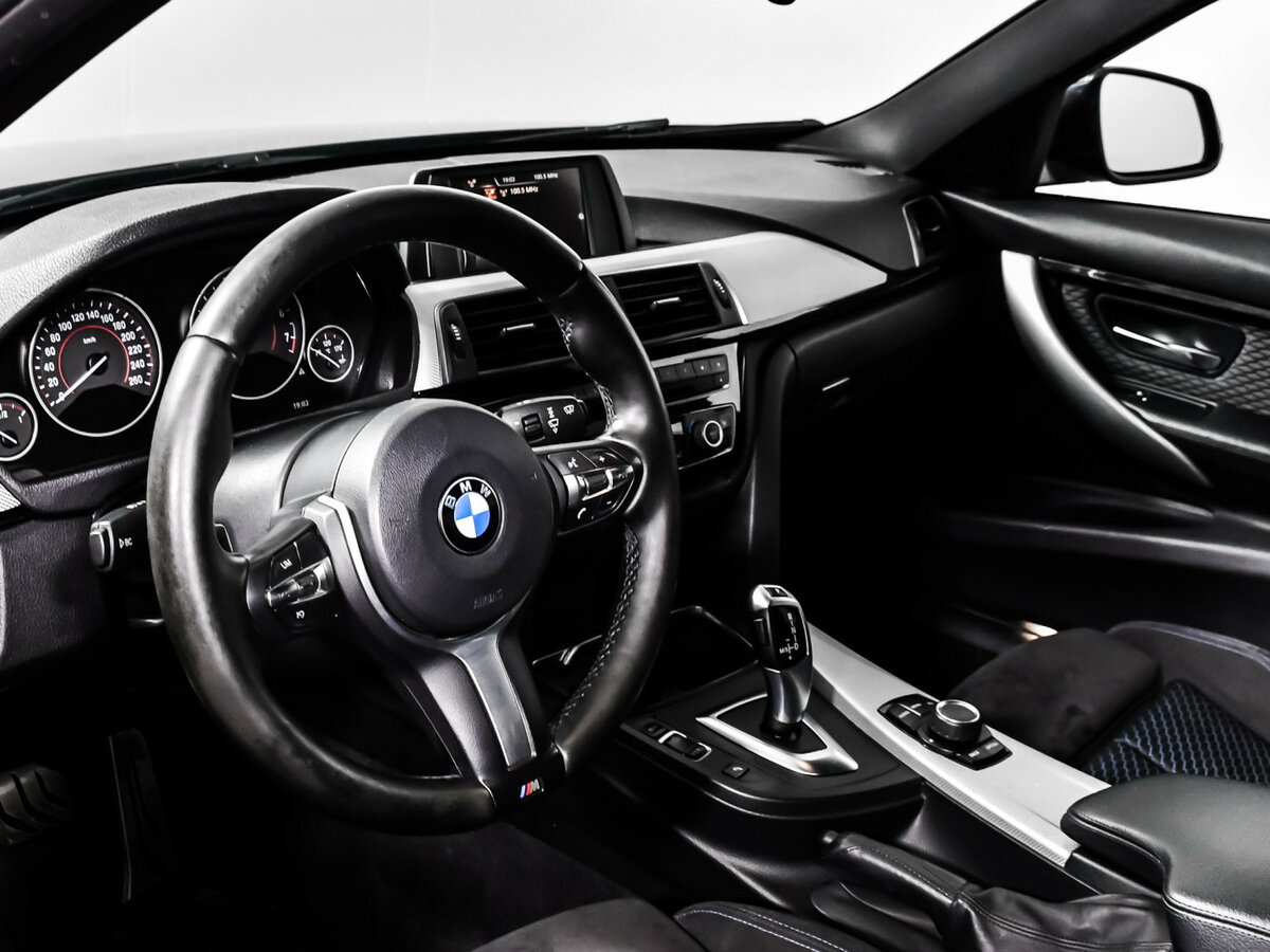 БМВ 3 серии б/у, 2016, Автоматическая. Фото: #11