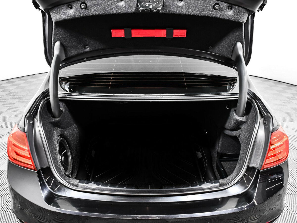 БМВ 3 серии б/у, 2013, Автоматическая. Фото: #11