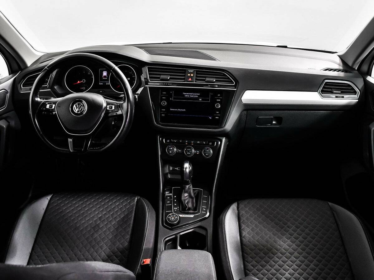 Volkswagen Tiguan б/у, 2020, Роботизированная. Фото: #9