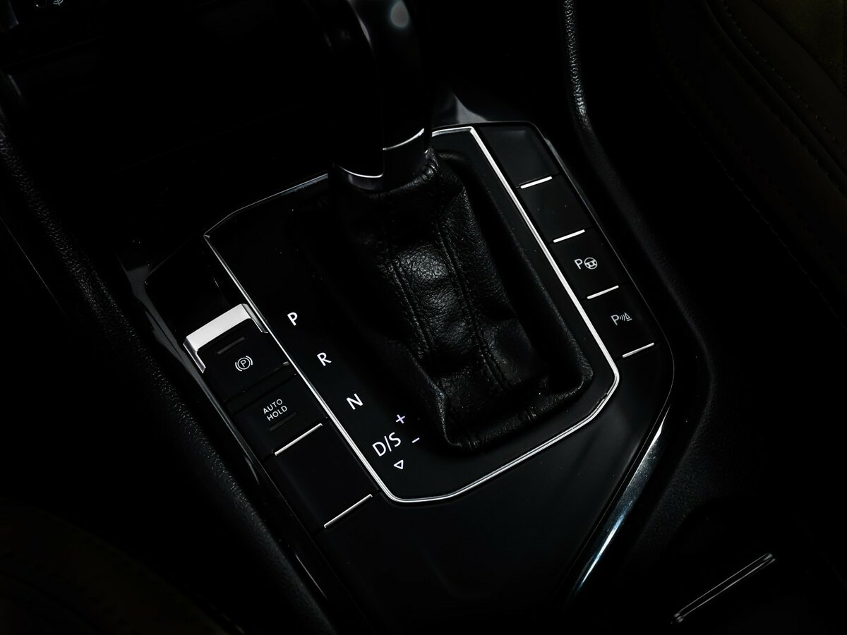 Volkswagen Tiguan б/у, 2017, Роботизированная. Фото: #14