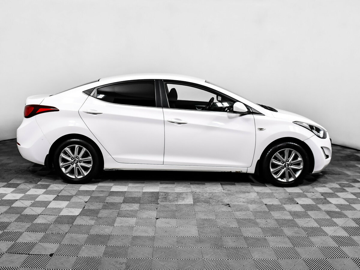 Hyundai Elantra б/у, 2014, Автоматическая. Фото: #3