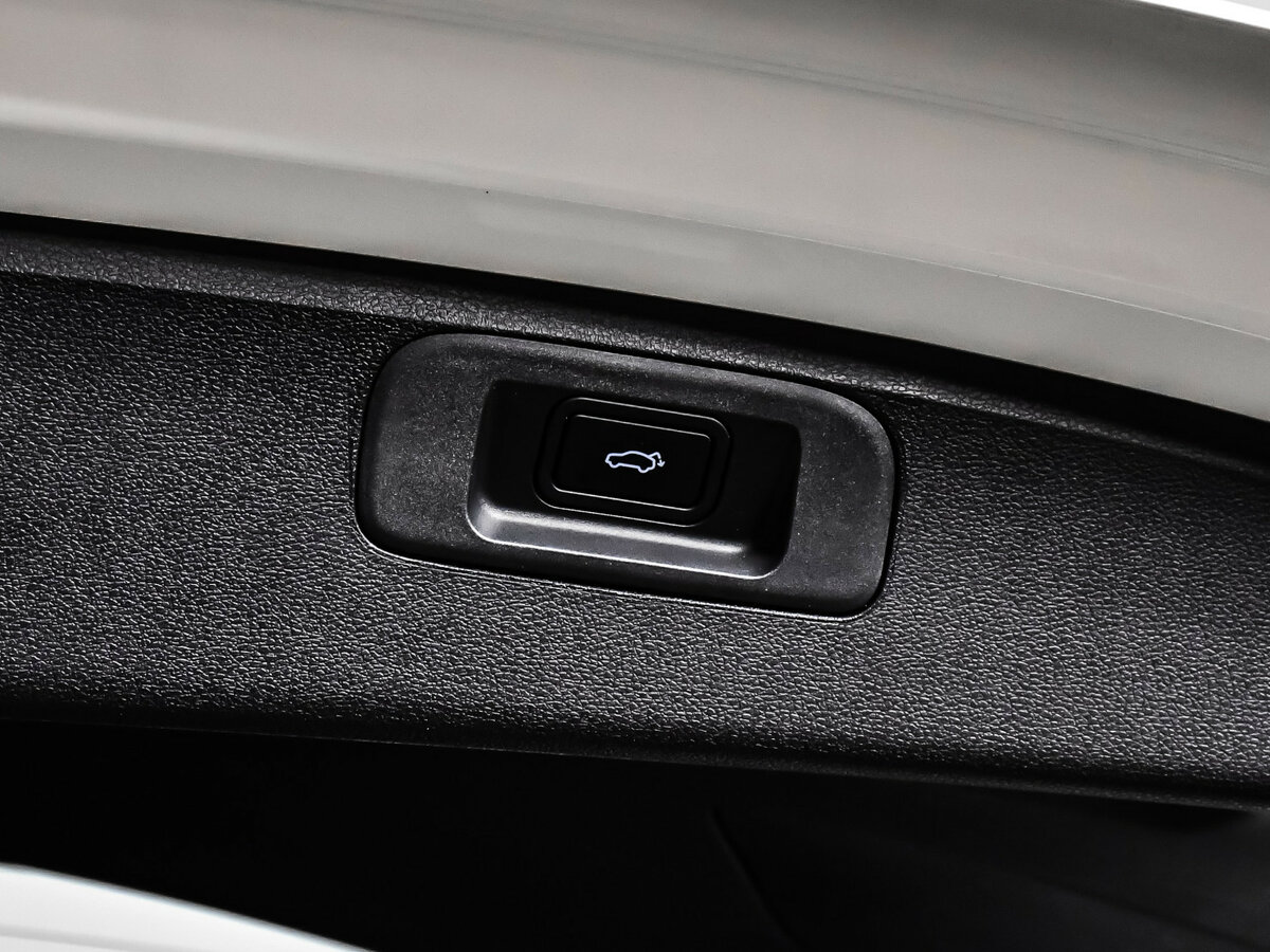 Geely Coolray б/у, 2024, Роботизированная. Фото: #13