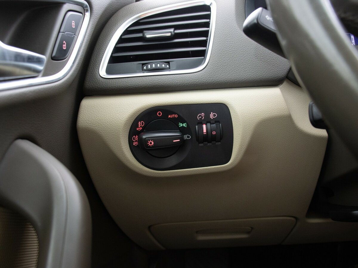 Ауди К3 б/у, 2013, Роботизированная. Фото: #12