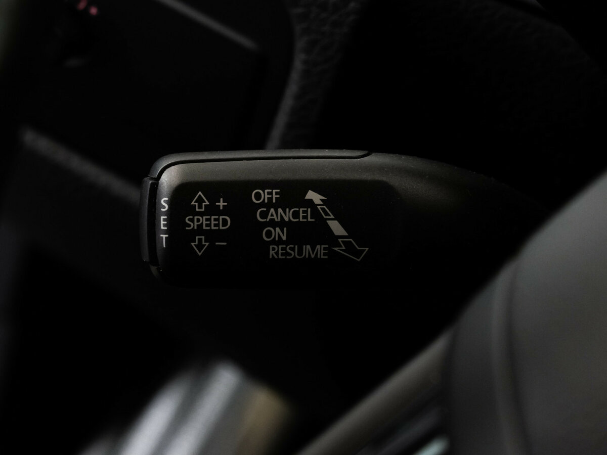 Volkswagen Touareg б/у, 2012, Автоматическая. Фото: #17