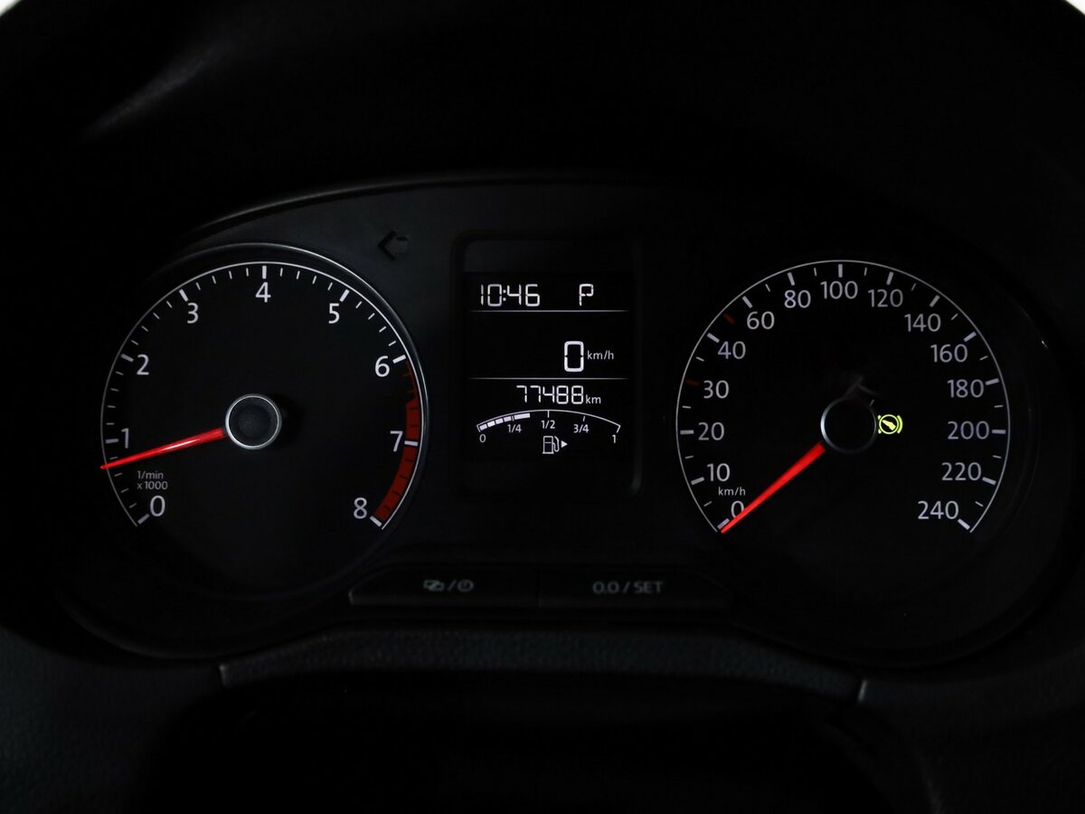 Фольксваген Поло б/у, 2015, Автоматическая. Фото: #10