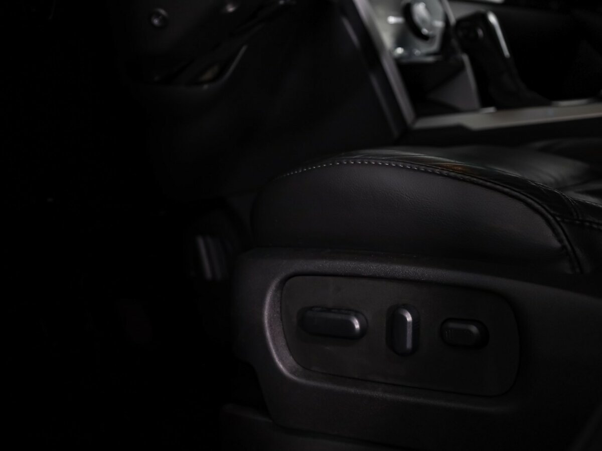 Ford Explorer б/у, 2013, Автоматическая. Фото: #15