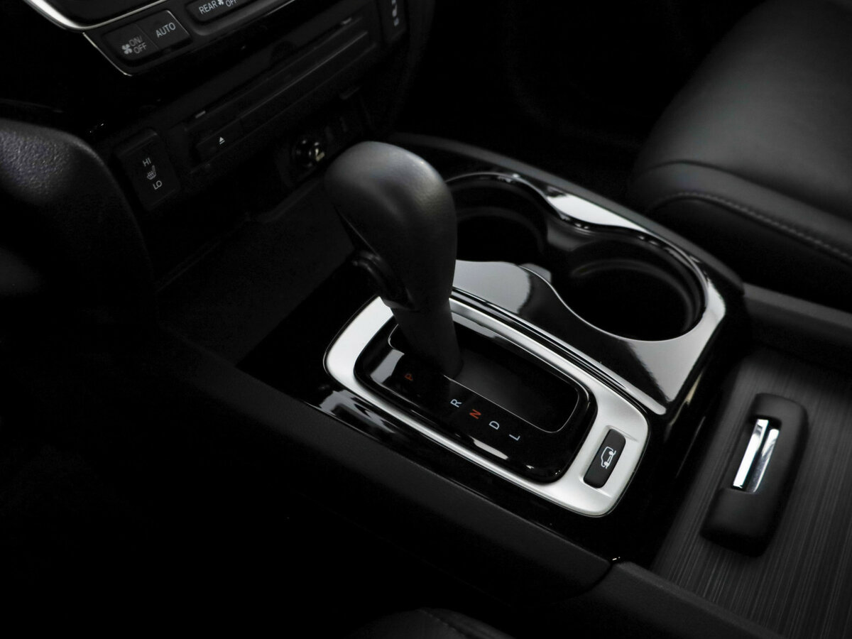 Honda Pilot б/у, 2016, Автоматическая. Фото: #21