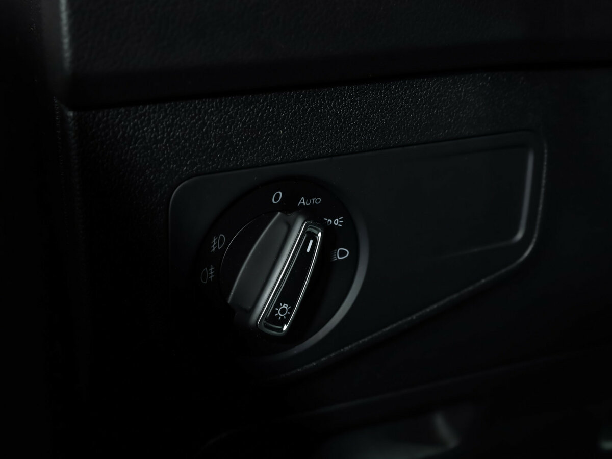 Volkswagen Tiguan б/у, 2017, Роботизированная. Фото: #12