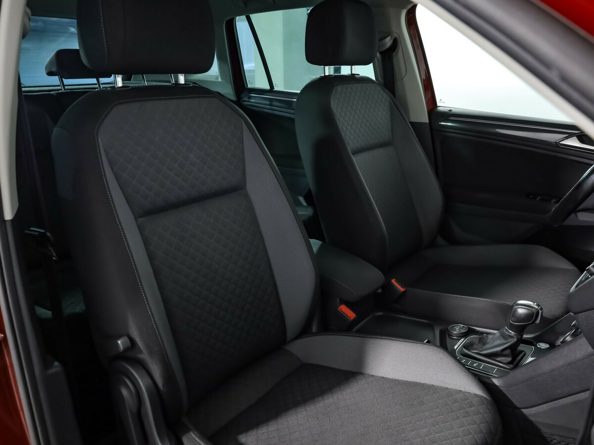 Volkswagen Tiguan б/у, 2017, Роботизированная. Фото: #19