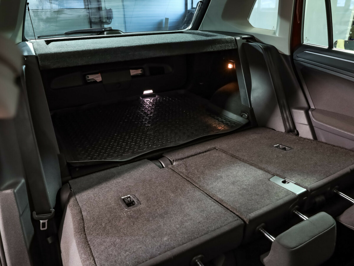 Volkswagen Tiguan б/у, 2017, Роботизированная. Фото: #25