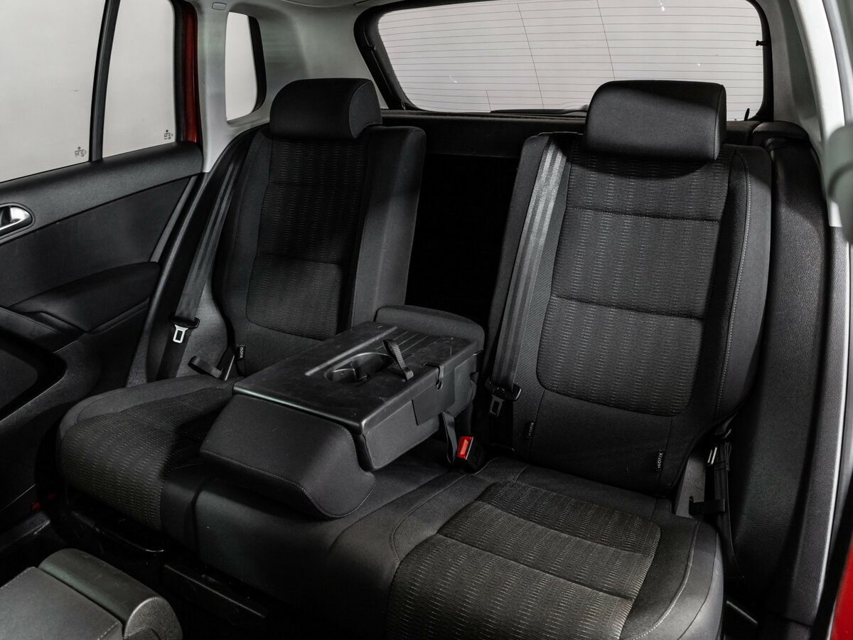 Volkswagen Tiguan б/у, 2012, Механическая. Фото: #15