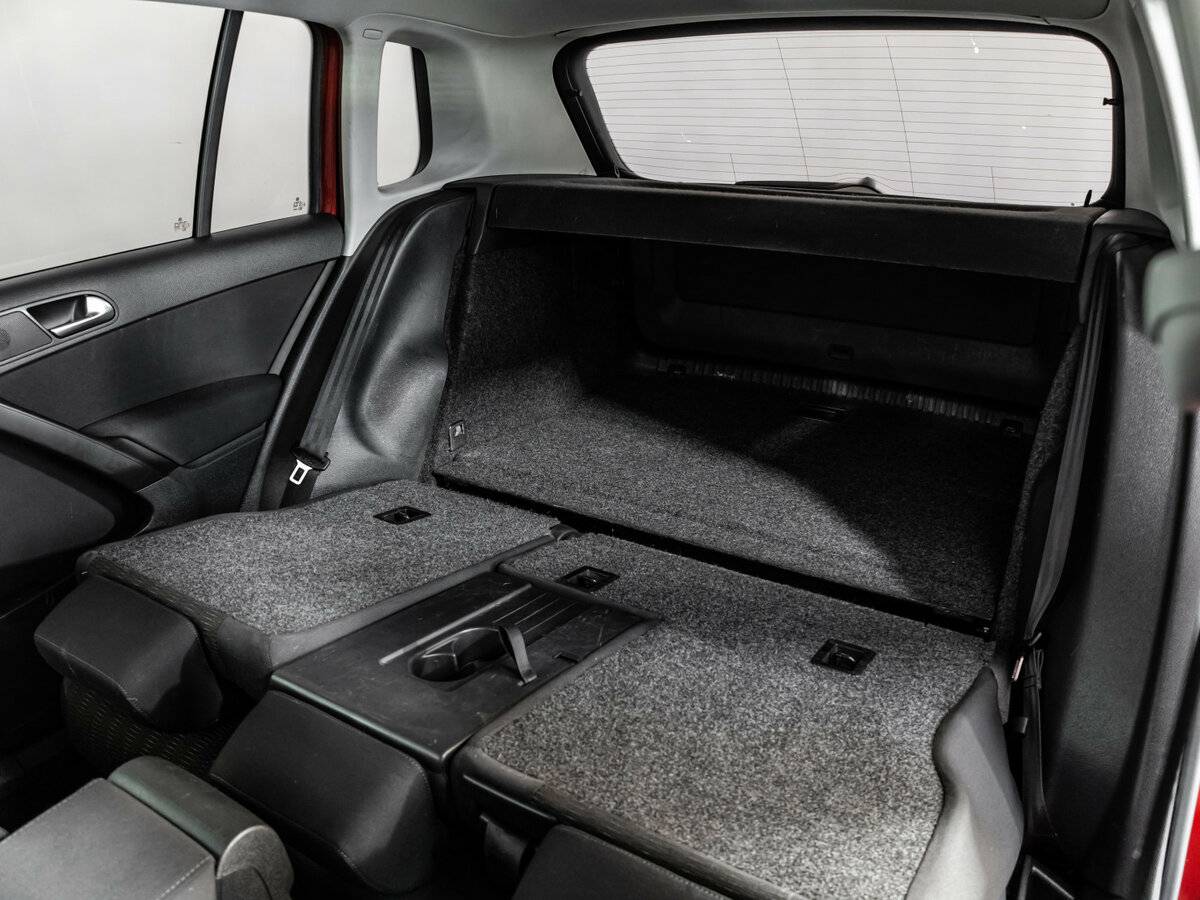 Volkswagen Tiguan б/у, 2012, Механическая. Фото: #17