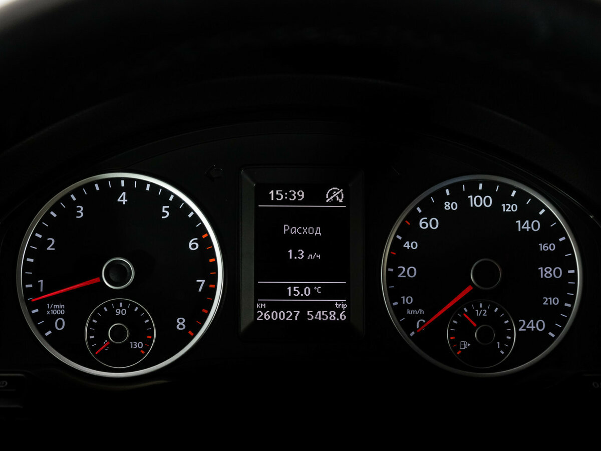 Volkswagen Tiguan б/у, 2012, Механическая. Фото: #22