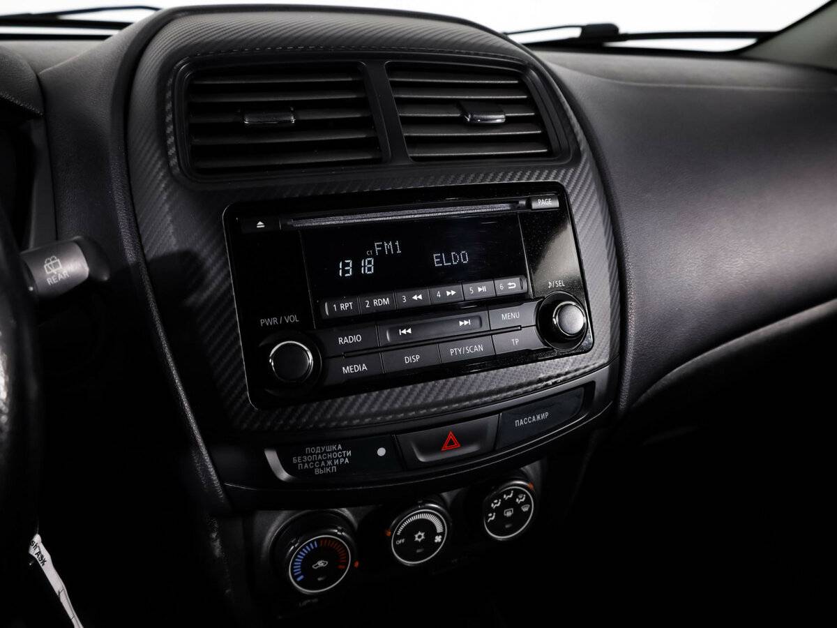 Митсубиши АС-Икс б/у, 2014, Механическая. Фото: #11