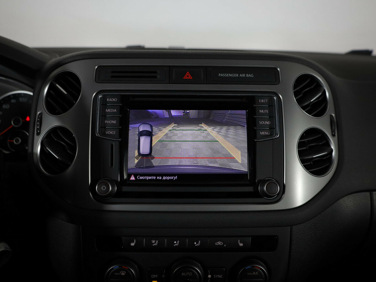 Volkswagen Tiguan б/у, 2016, Автоматическая. Фото: #20