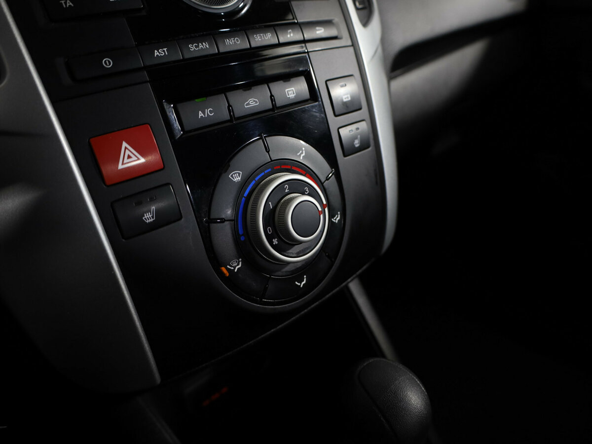 Киа Венга б/у, 2012, Автоматическая. Фото: #15