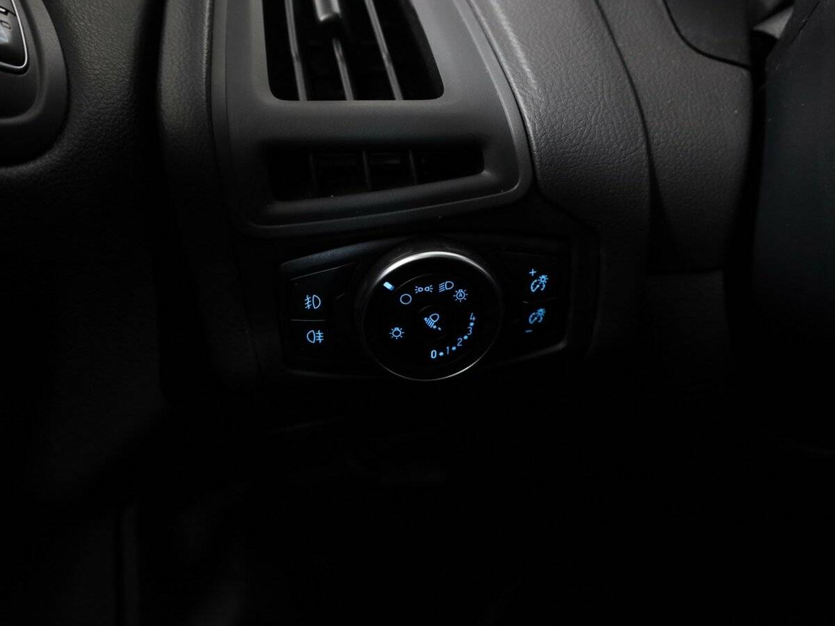 Форд Фокус б/у, 2018, Роботизированная. Фото: #17