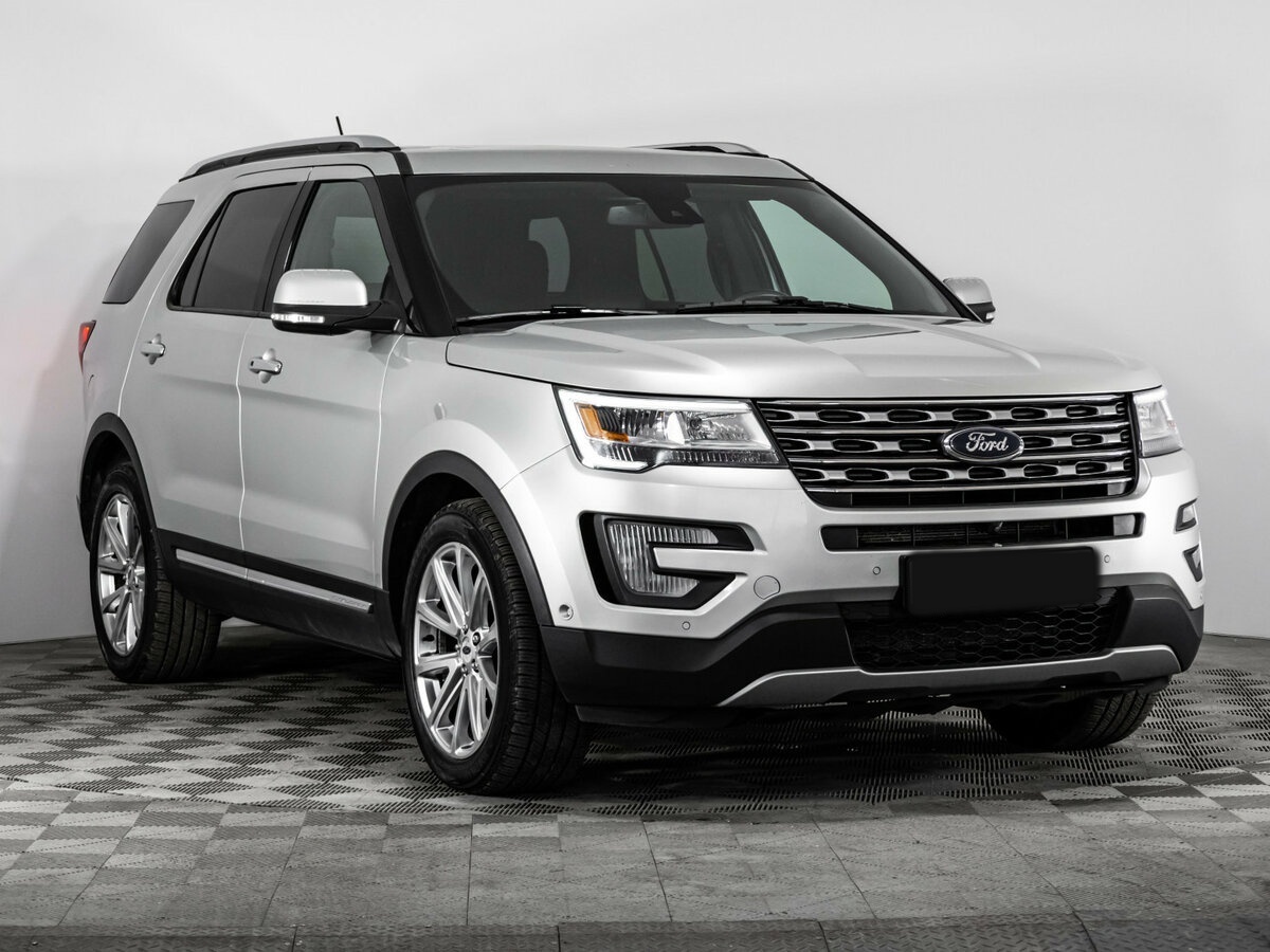 Ford Explorer б/у, 2018, Автоматическая. Фото: #2