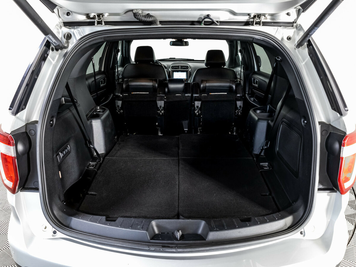 Ford Explorer б/у, 2018, Автоматическая. Фото: #15