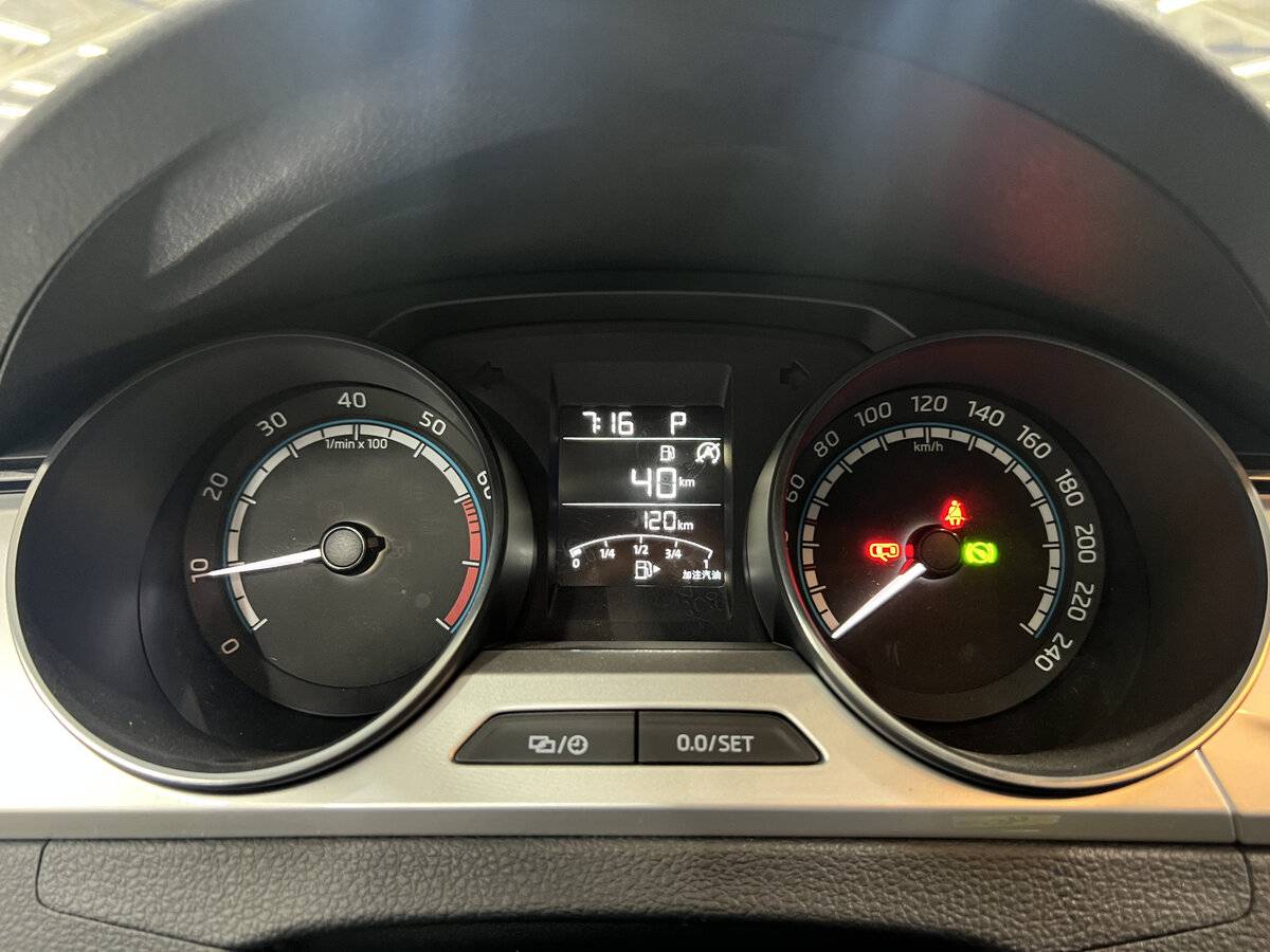 Шкода Рапид б/у, 2023, Автоматическая. Фото: #11