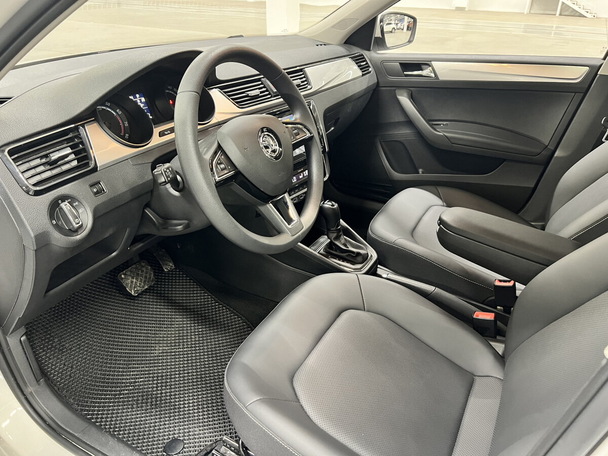 Шкода Рапид б/у, 2023, Автоматическая. Фото: #14