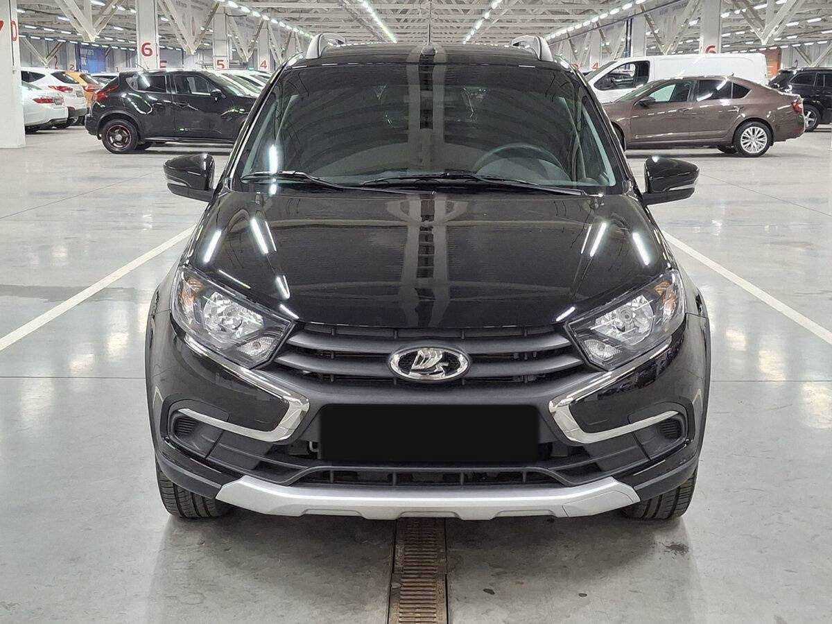 Лада (ВАЗ) Гранта б/у, 2023, Механическая. Фото: #1