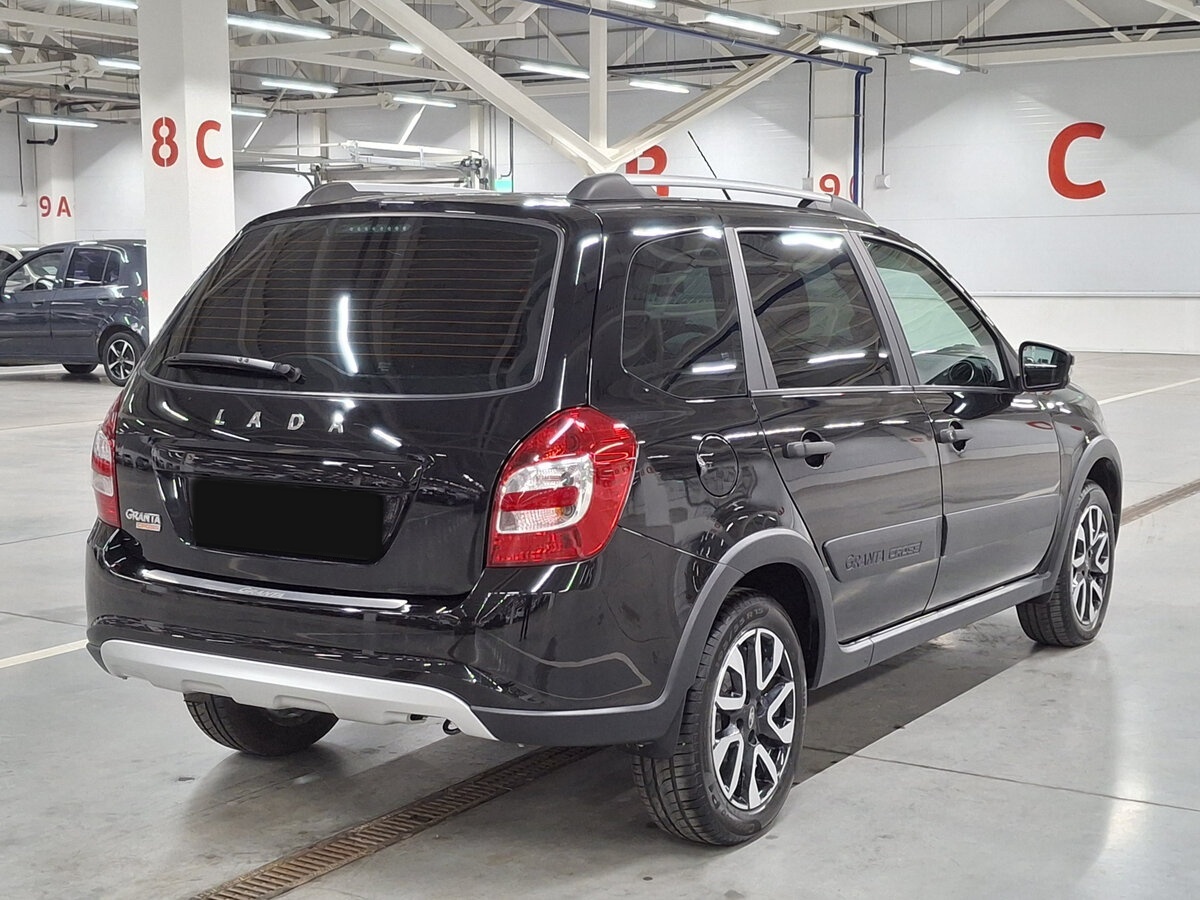 Лада (ВАЗ) Гранта б/у, 2023, Механическая. Фото: #4