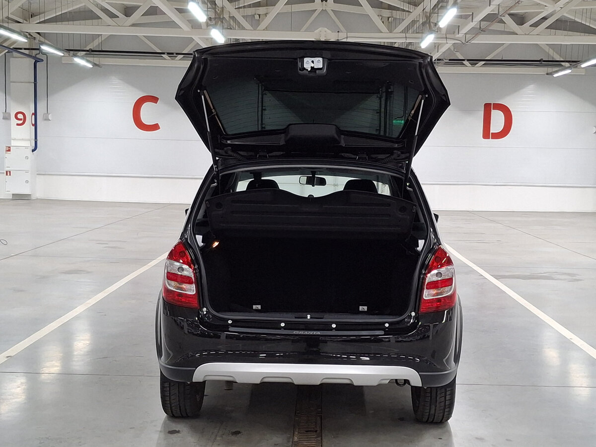 Лада (ВАЗ) Гранта б/у, 2023, Механическая. Фото: #9