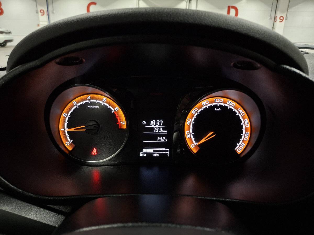 Лада (ВАЗ) Гранта б/у, 2023, Механическая. Фото: #12