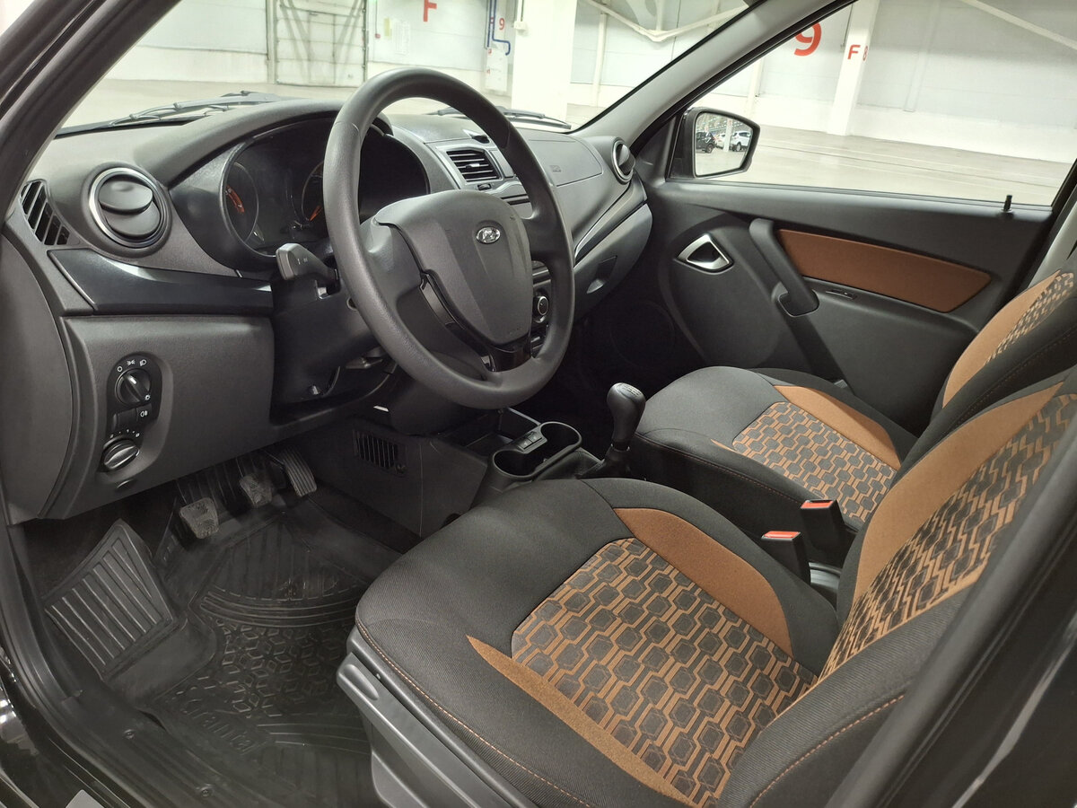 Лада (ВАЗ) Гранта б/у, 2023, Механическая. Фото: #15